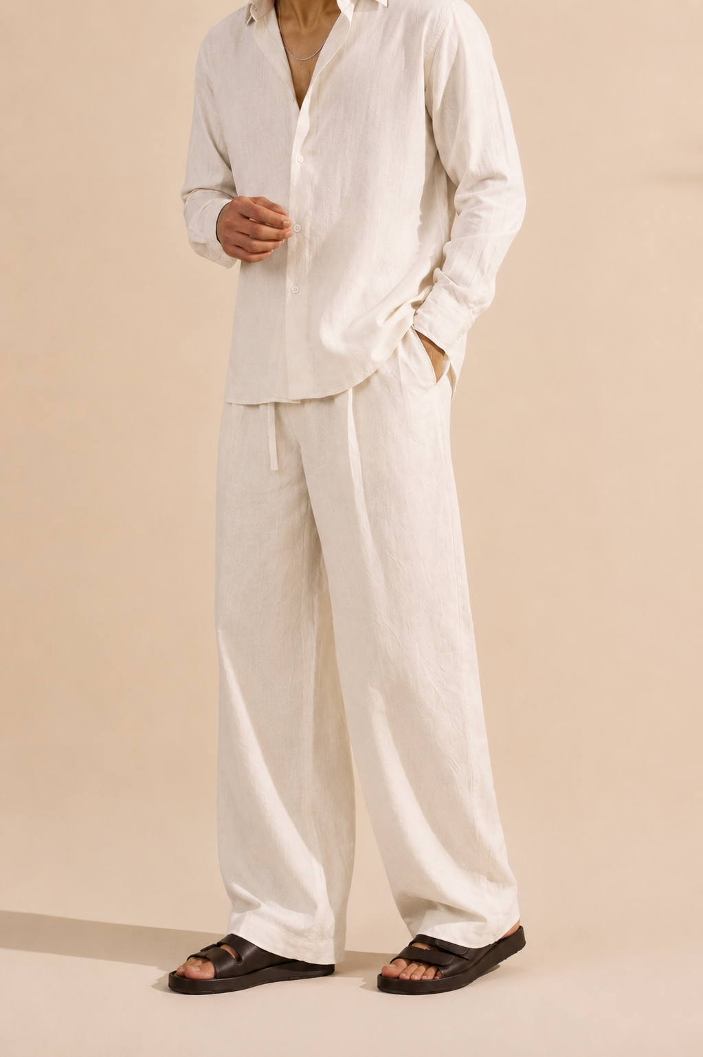 DRAWSTRING PLEATED LINEN TROUSER ( BROWN / WHITE / CREAM)