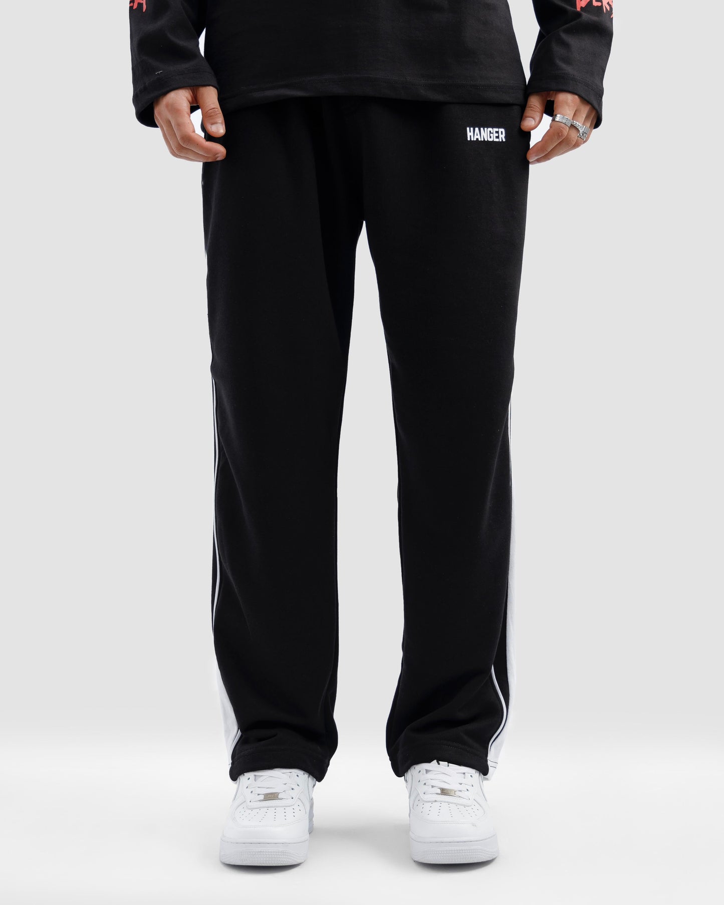 Straight Trousers With Piping Detail