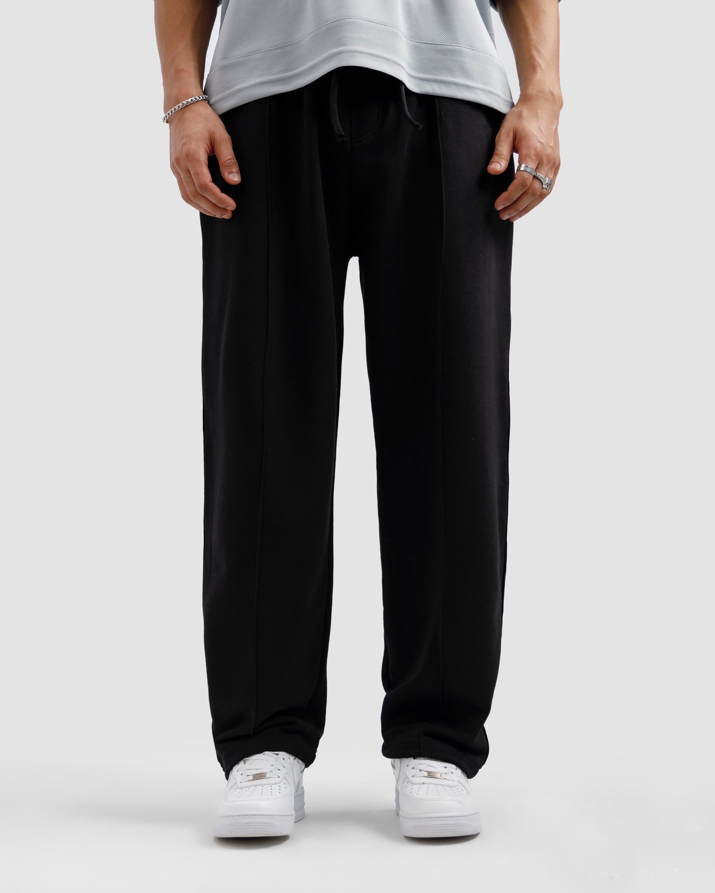 Black Pleated Essential Trousers